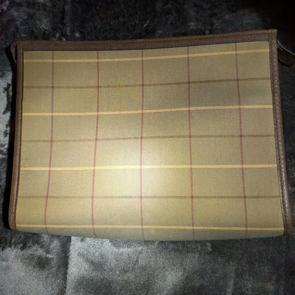 Burberry Nova Check Canvas Authentic Designer Clutch Bag Excellent COA - Picture 2 of 15